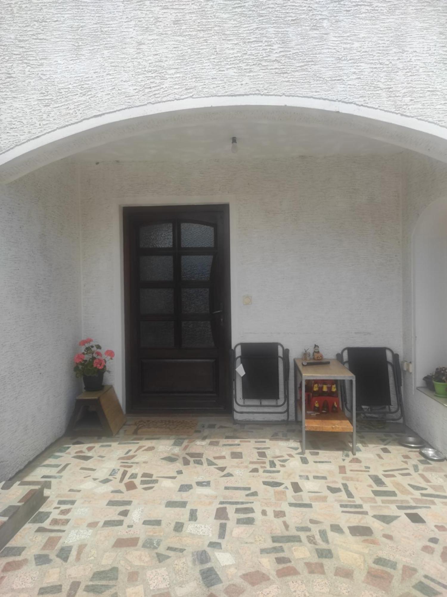 Apartmani Za Exit 2024 Petrovaradin Luaran gambar